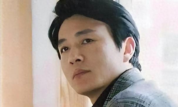 李钧鹏：绿茵场上的清新范儿，远离饭圈纷扰
