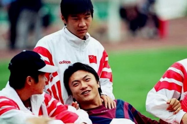 李玮锋：国足历史中卫排名范志毅、贾秀全前二，我排第三