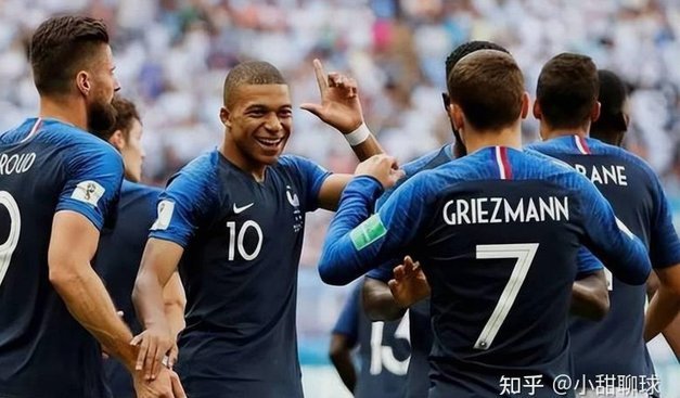 世界杯拦截榜：乌帕、拉波尔特13次并列第一，罗梅罗进前十