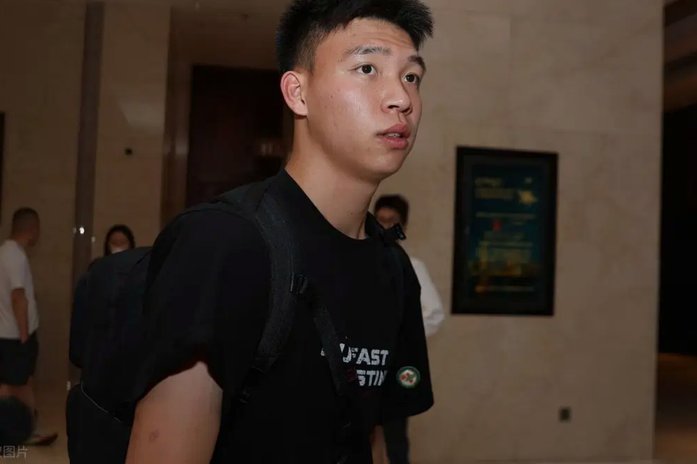 Up主眼中的王钰栋身价是否客观？