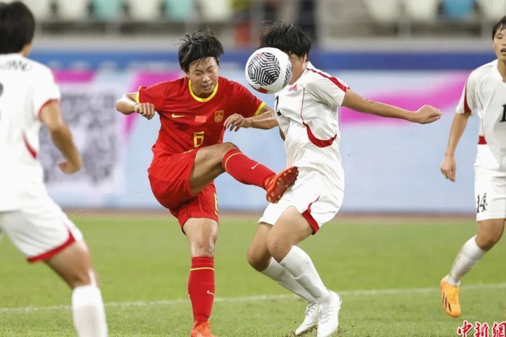 输完朝鲜输韩国，中国女足再不换帅就无药可救了